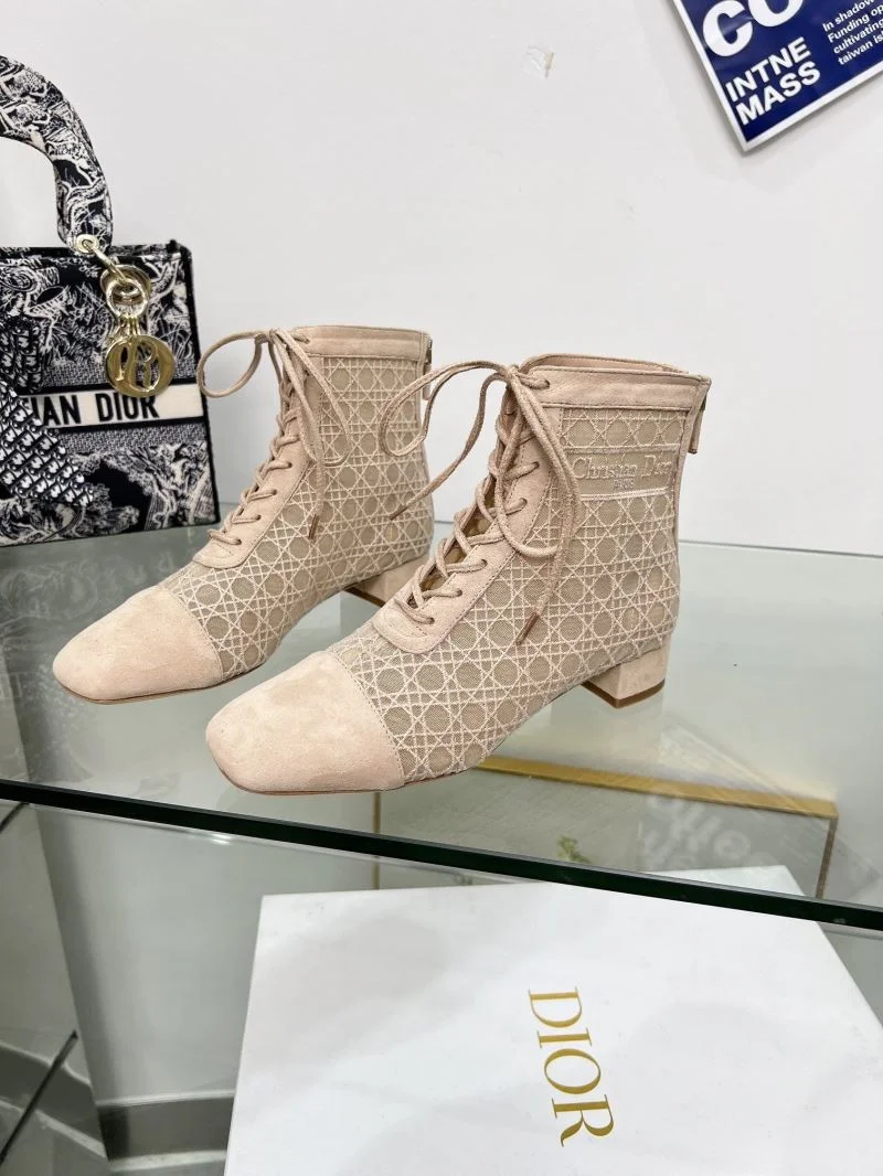 Lightweight Christian Dior Boots 22584