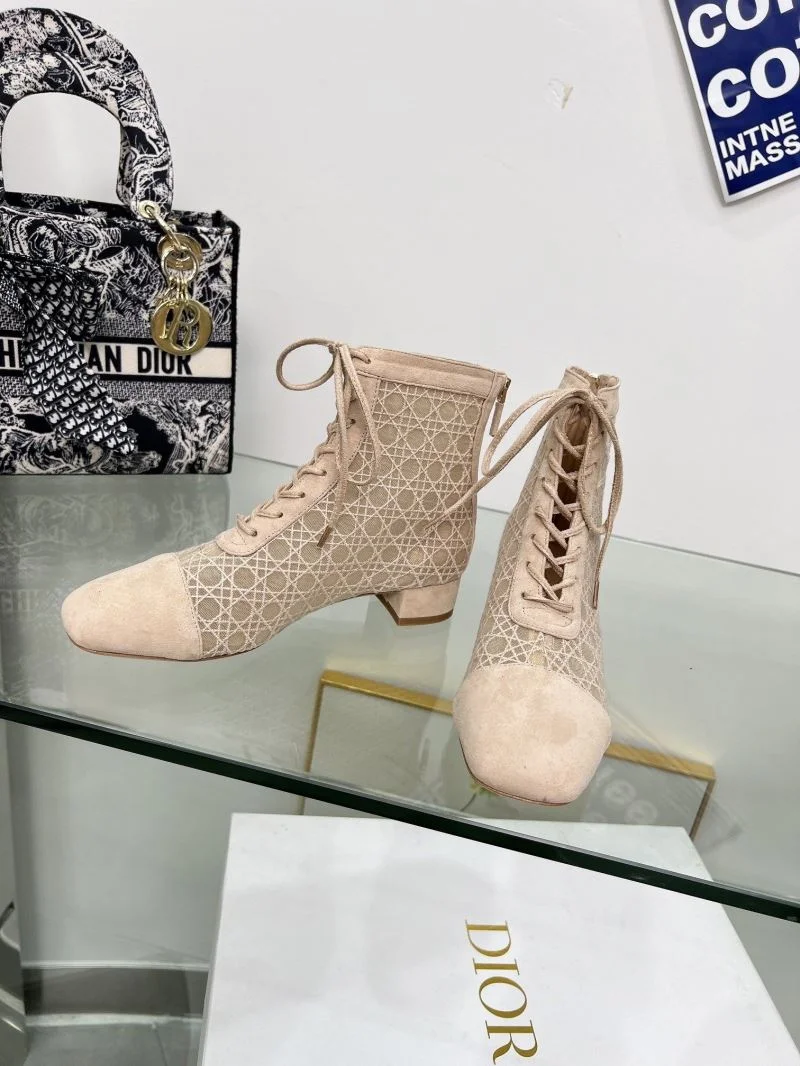 Lightweight Christian Dior Boots 22584