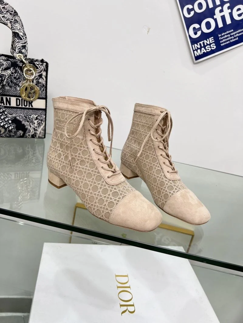 Lightweight Christian Dior Boots 22584