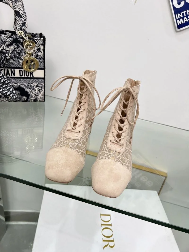 Lightweight Christian Dior Boots 22584