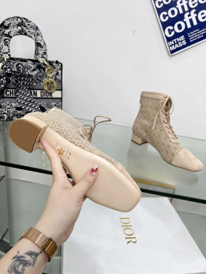 Lightweight Christian Dior Boots 22584
