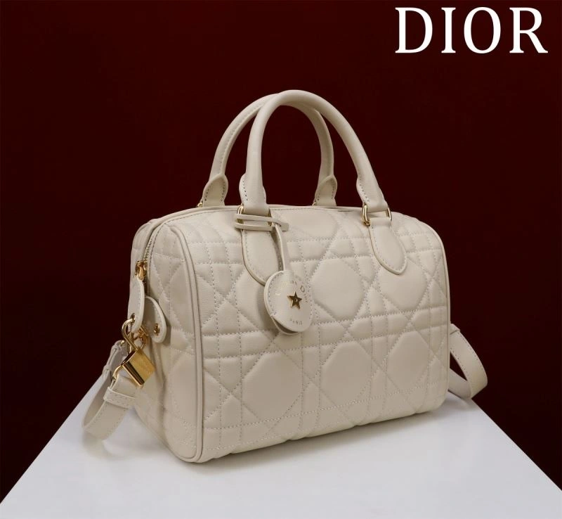 Christian Dior Boston Bags Versatile 66894