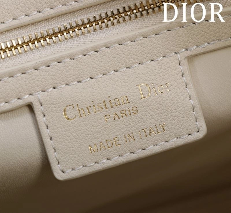 Christian Dior Boston Bags Versatile 66894
