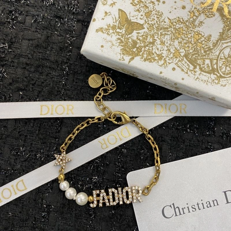 Trendy Christian Dior Bracelets 236132