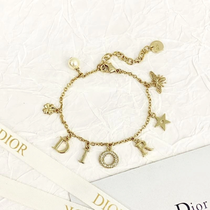 TechFriendly Christian Dior Bracelets 236070
