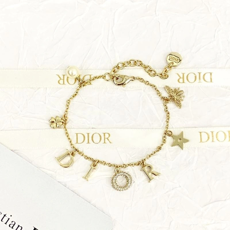 TechFriendly Christian Dior Bracelets 236070