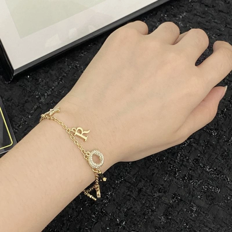 TechFriendly Christian Dior Bracelets 236070