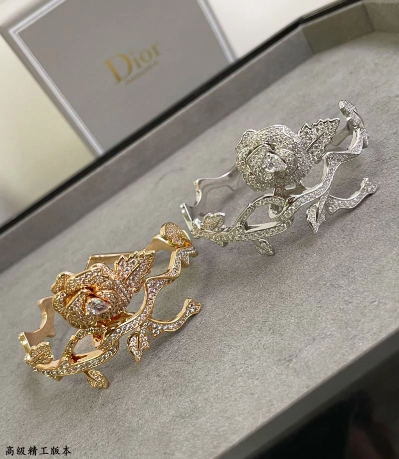 Sustainable Christian Dior Bracelets 236060