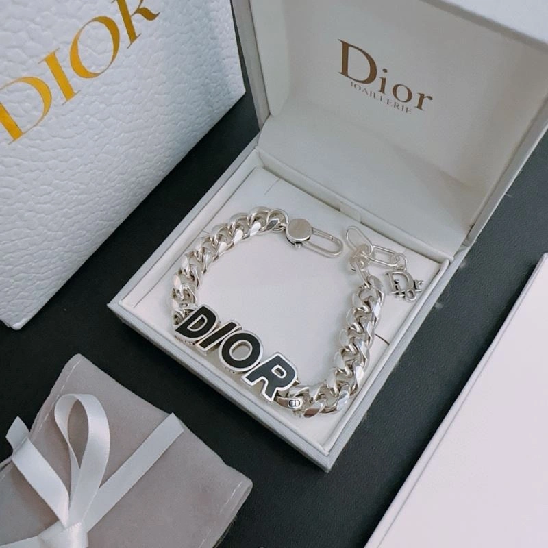 Christian Dior Bracelets Comfortable 235884