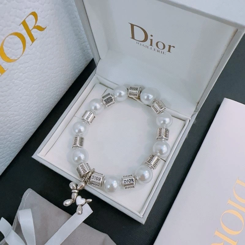Sporty Christian Dior Bracelets 235887