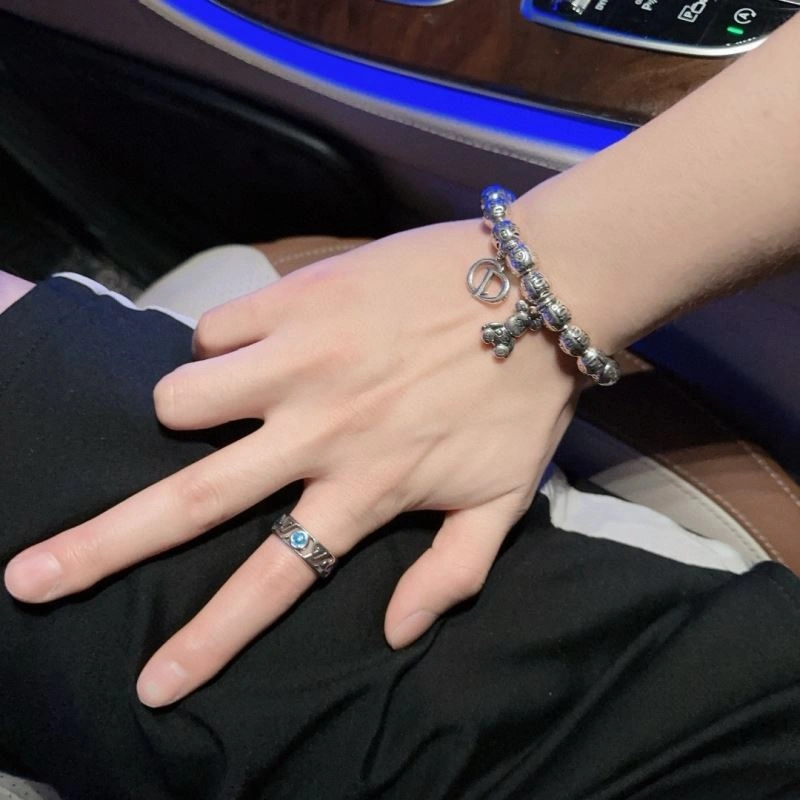 Reliable Christian Dior Bracelets 235878