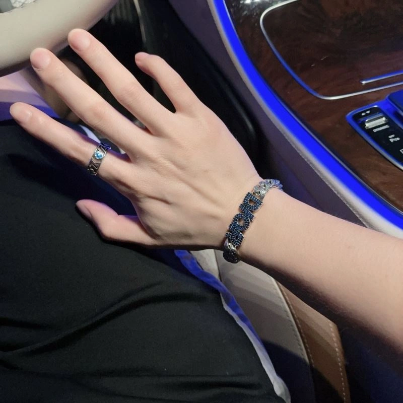 Lightweight Christian Dior Bracelets 235877