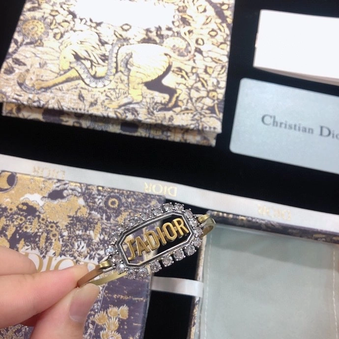 Versatile Christian Dior Bracelets 235850