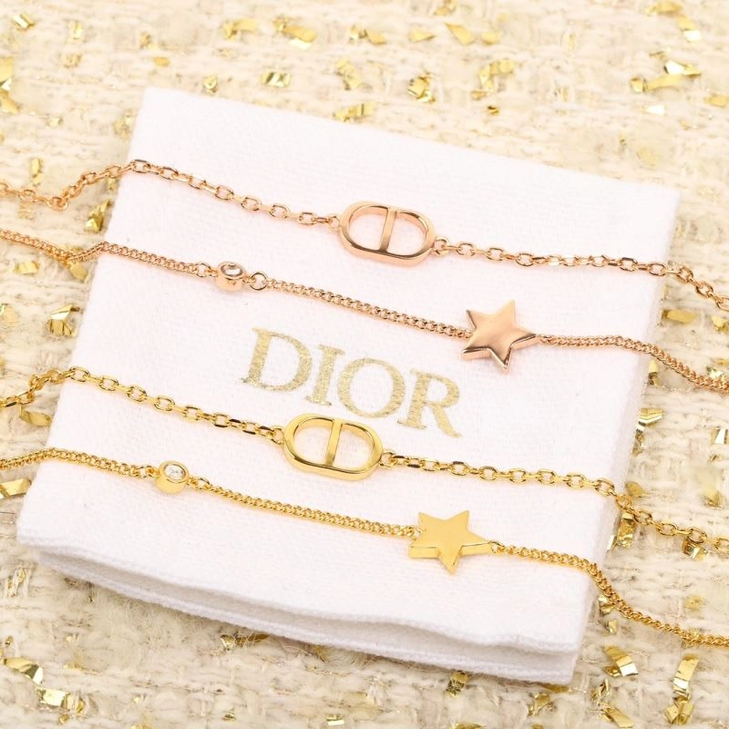 TechFriendly Christian Dior Bracelets 236384