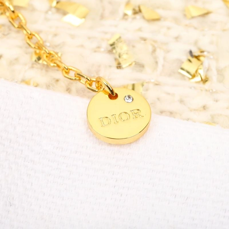 TechFriendly Christian Dior Bracelets 236384