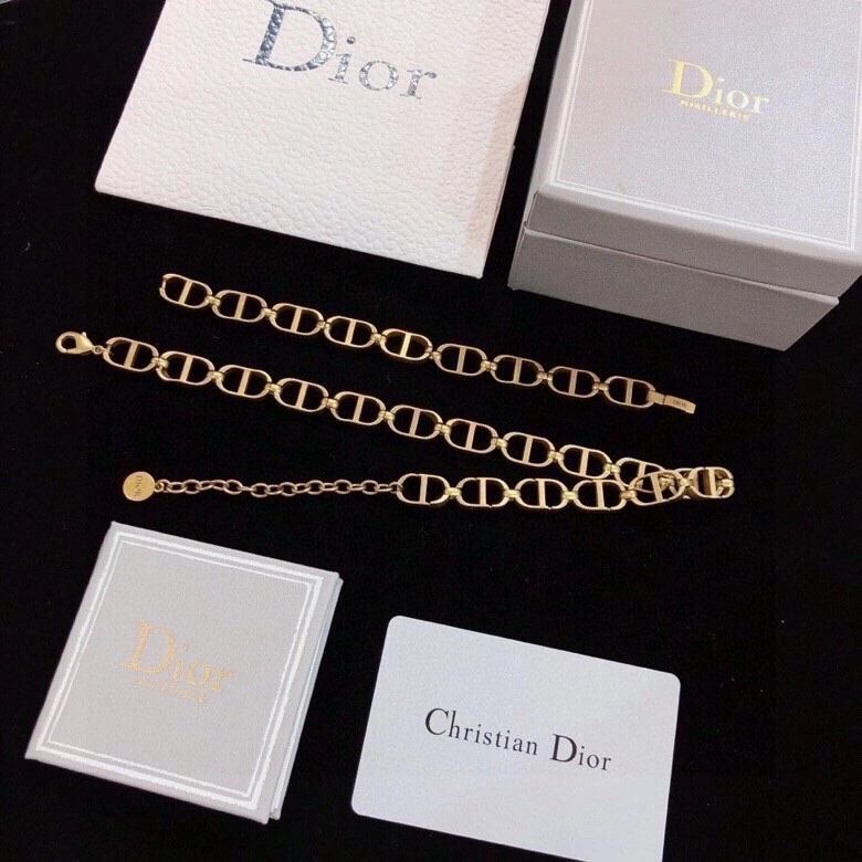 Popular Christian Dior Bracelets 236389
