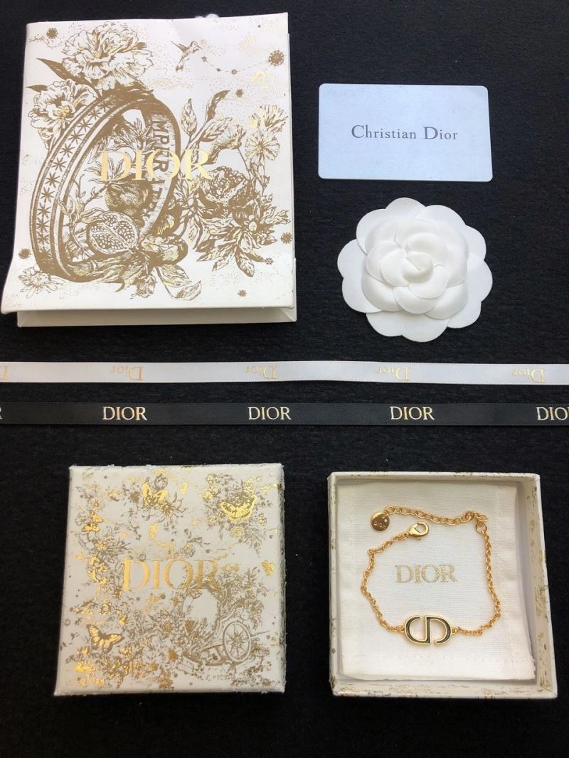 Christian Dior Bracelets Affordable 236375