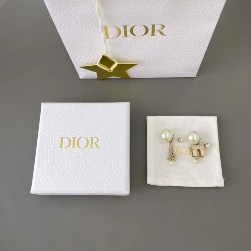 Minimalist Christian Dior Bracelets 236387