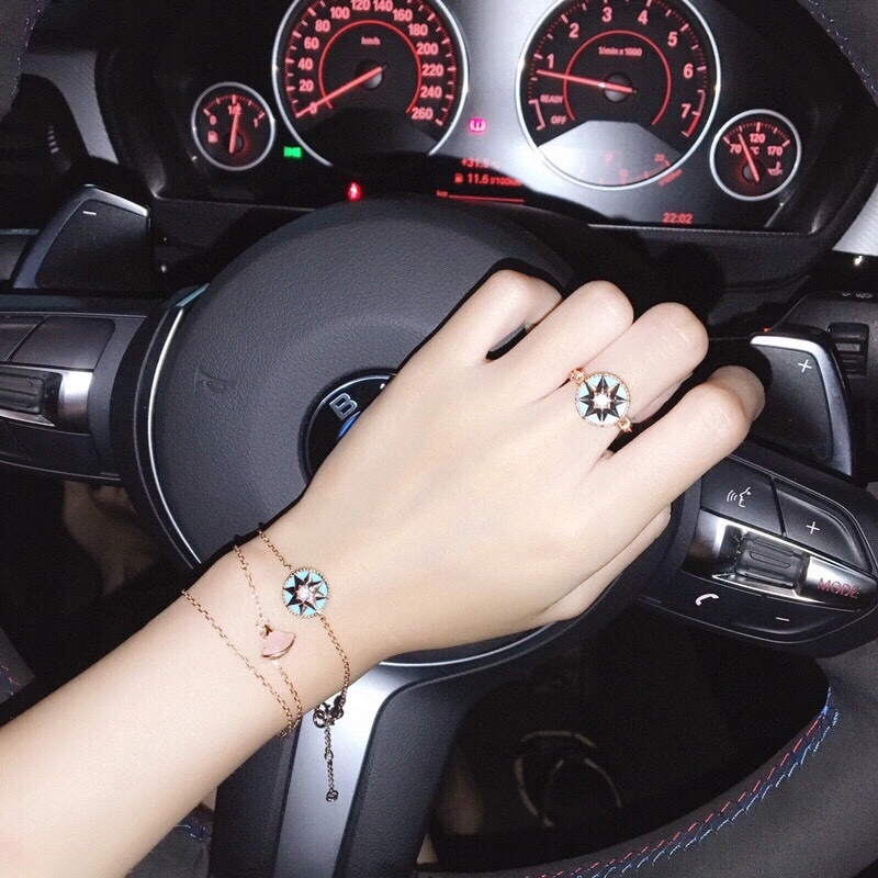 Contemporary Christian Dior Bracelets 236369
