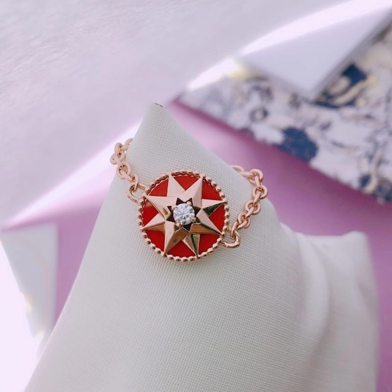 Elegant Christian Dior Bracelets 236382
