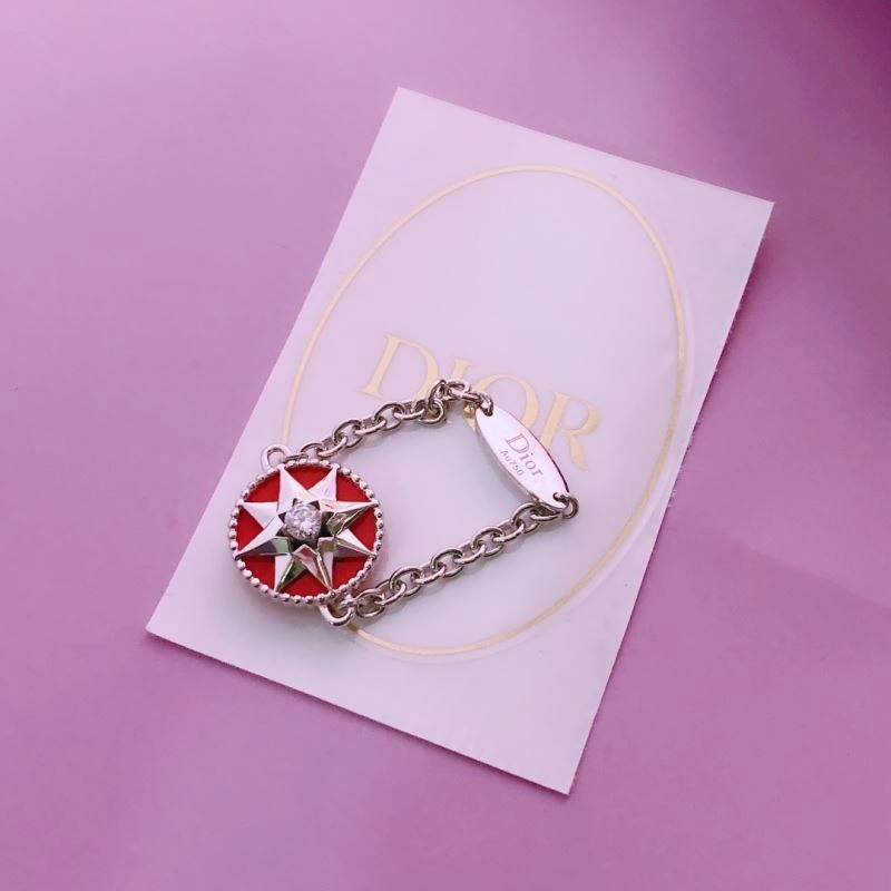 Elegant Christian Dior Bracelets 236382