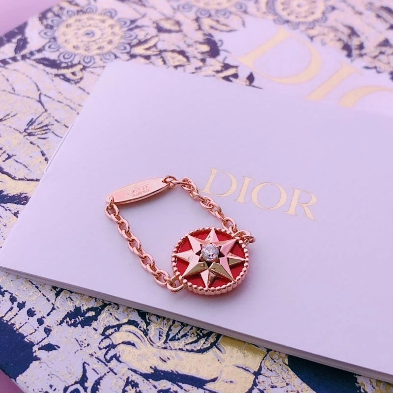 Elegant Christian Dior Bracelets 236382