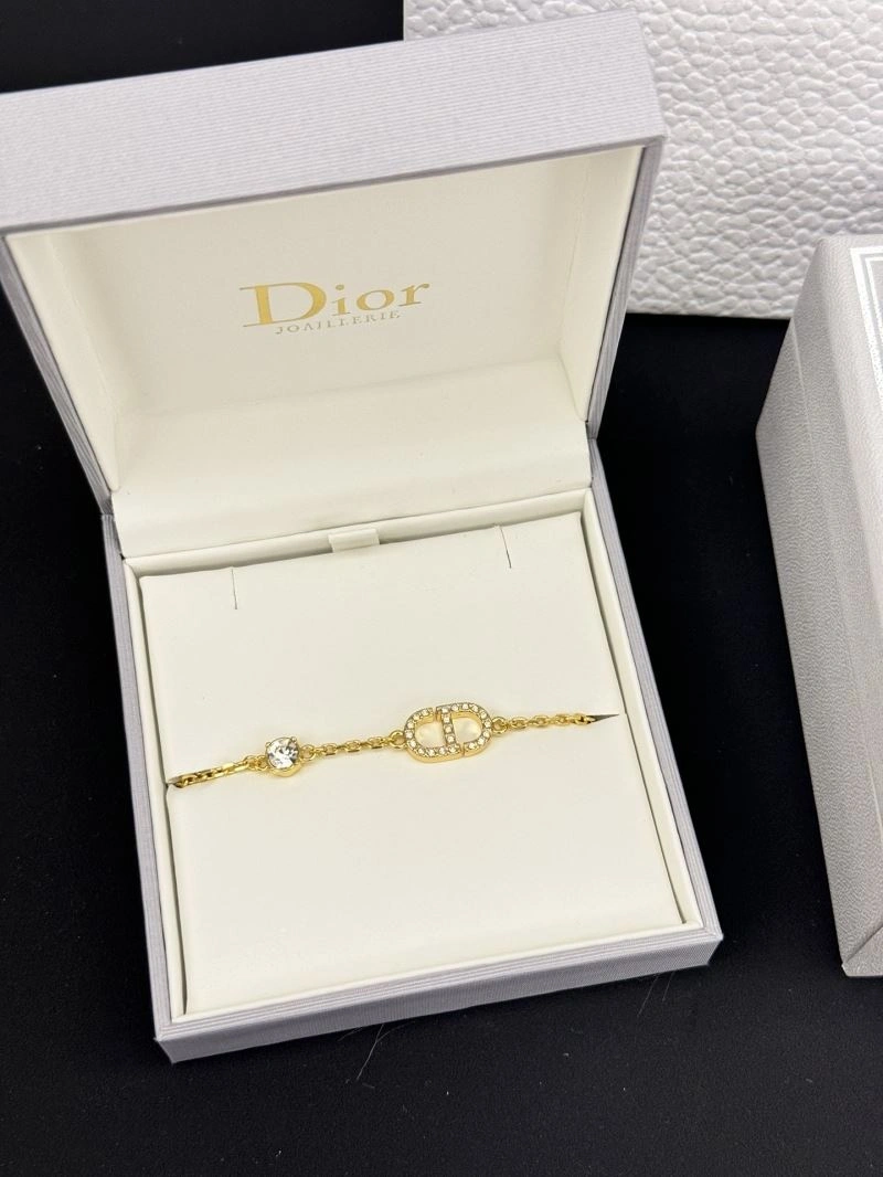 Christian Dior Bracelets Minimalist 236366