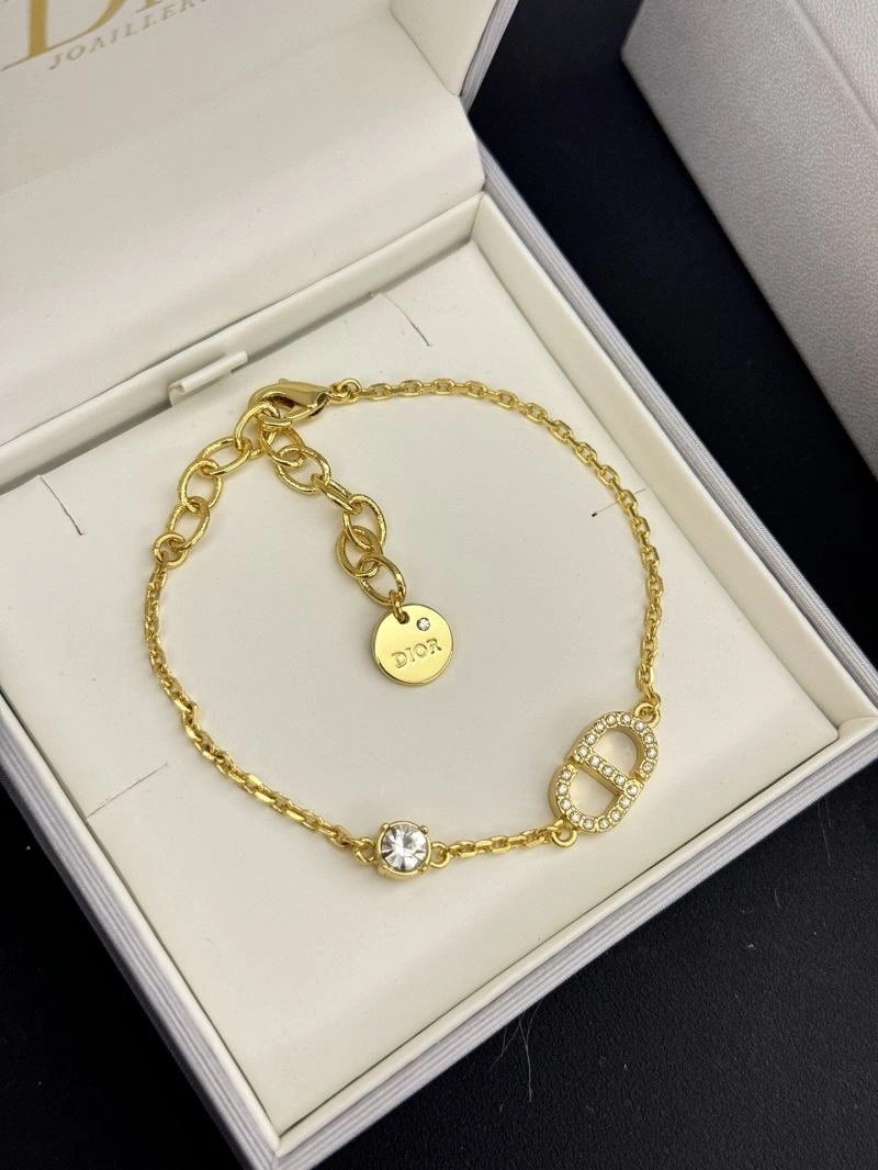 Christian Dior Bracelets Minimalist 236366