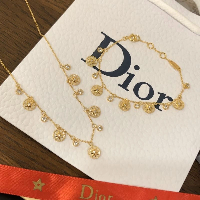 Trendy Christian Dior Bracelets 236224