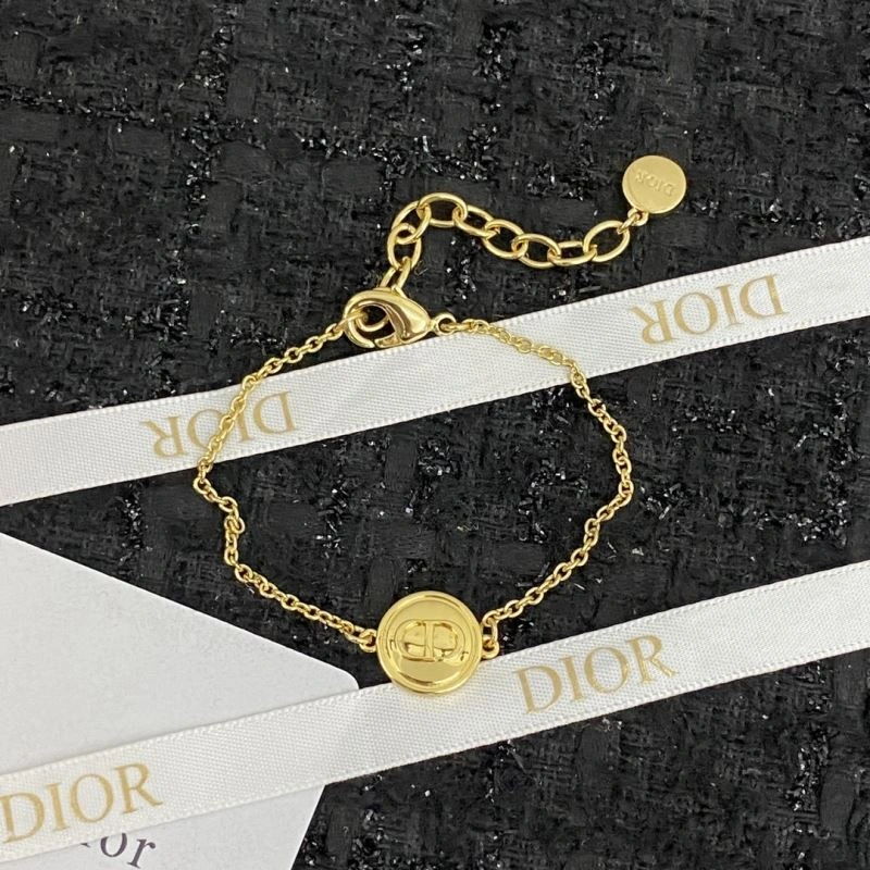 Minimalist Christian Dior Bracelets 236216