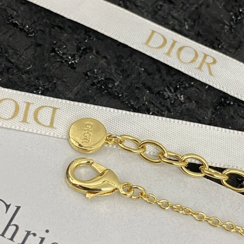 Minimalist Christian Dior Bracelets 236216