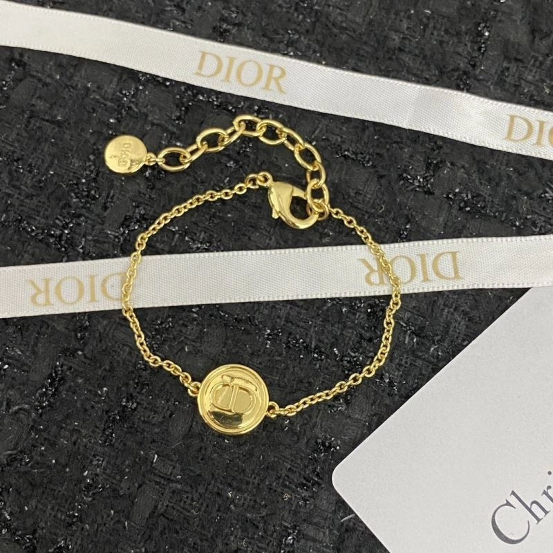 Minimalist Christian Dior Bracelets 236216