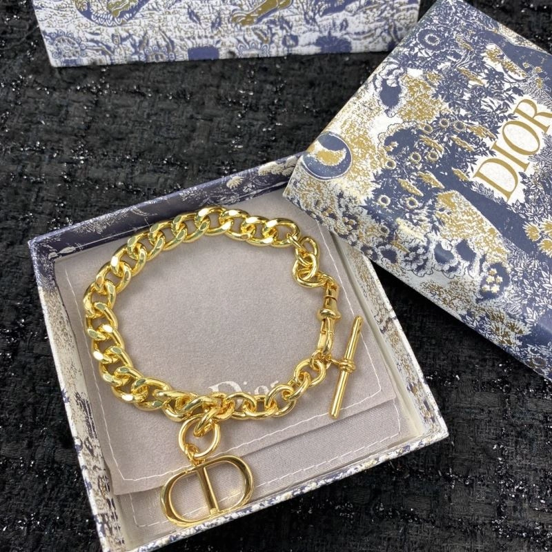 Bright Christian Dior Bracelets 236219