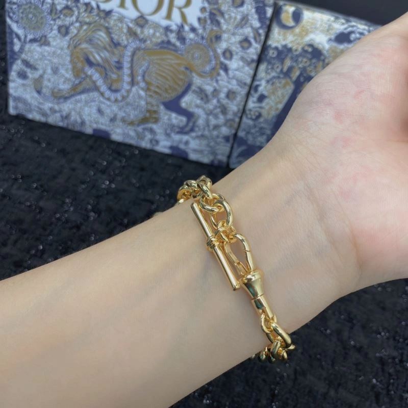 Bright Christian Dior Bracelets 236219