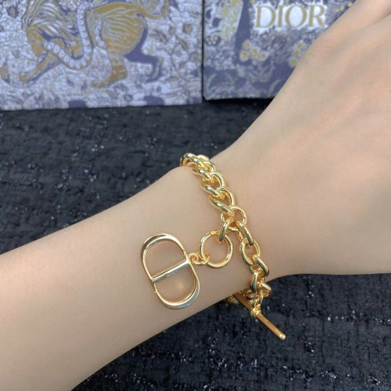 Bright Christian Dior Bracelets 236219