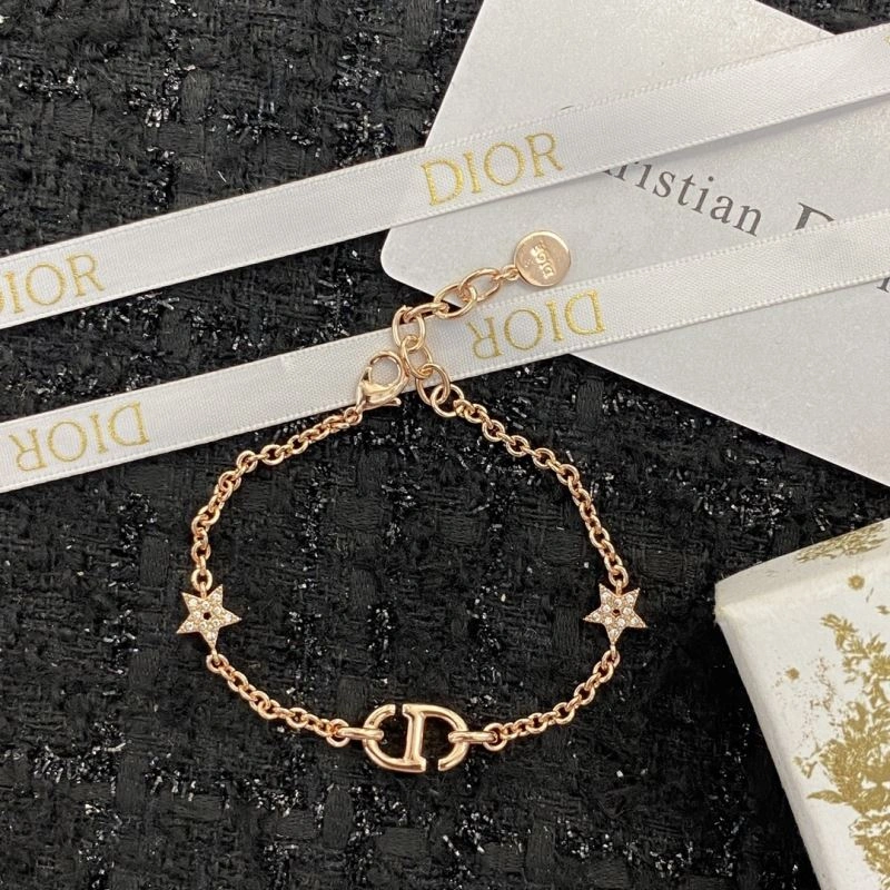Lightweight Christian Dior Bracelets 236229