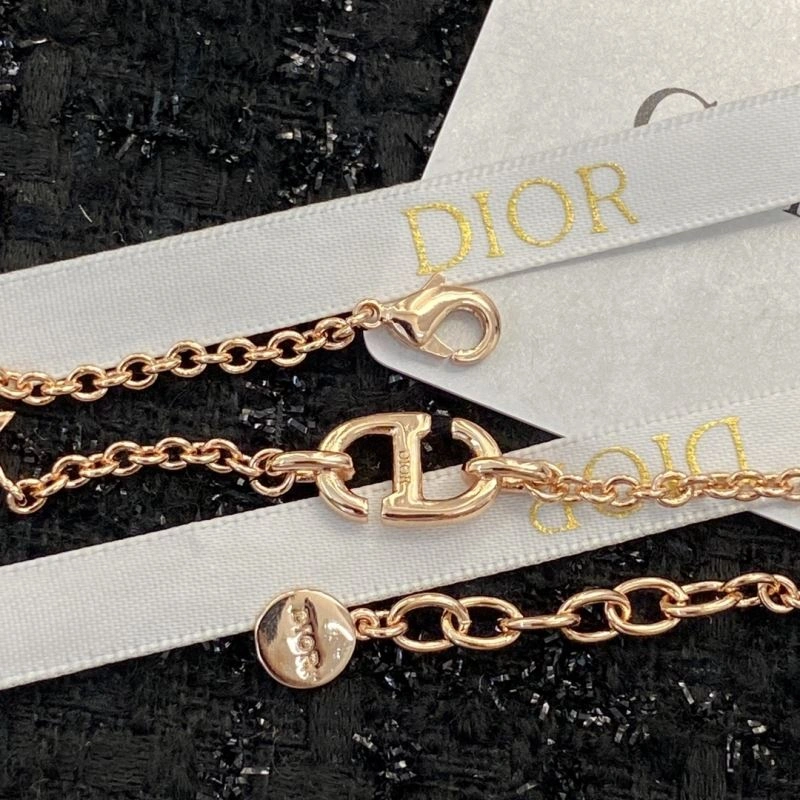 Lightweight Christian Dior Bracelets 236229