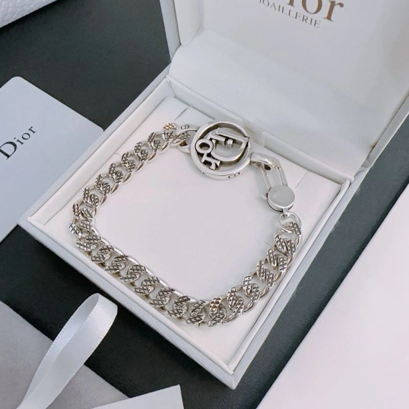 OnTrend Christian Dior Bracelets 235704