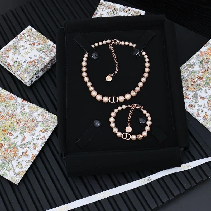 Christian Dior Bracelets DailyWear 235684