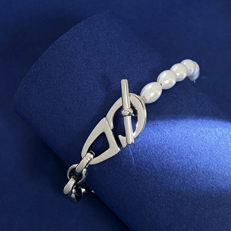 Christian Dior Bracelets Efficient 235688