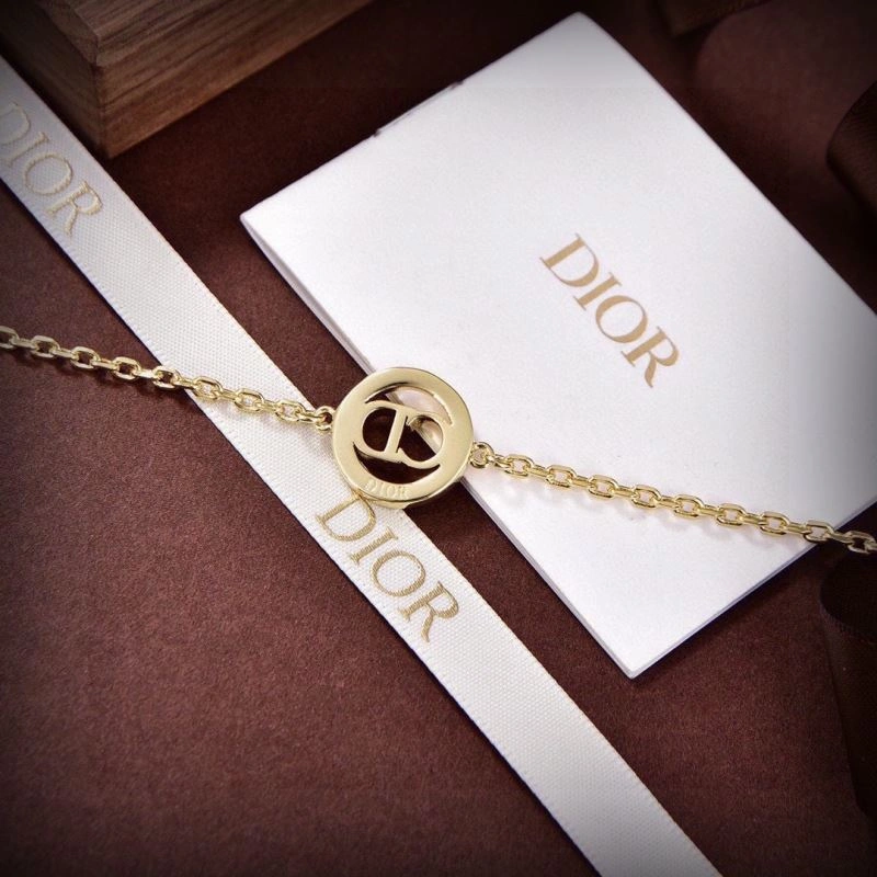 Classic Christian Dior Bracelets 235686