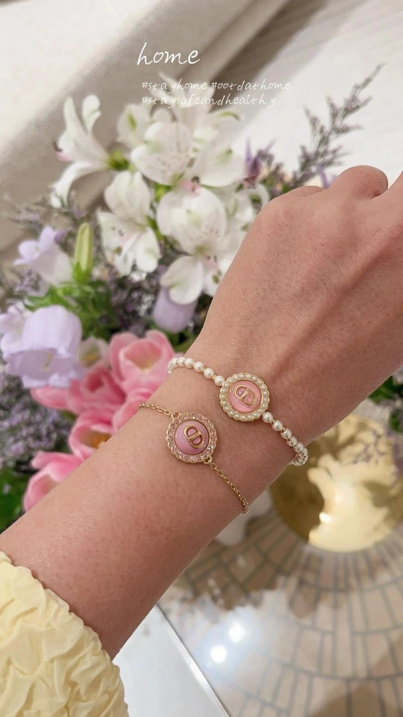 Lightweight Christian Dior Bracelets 235675