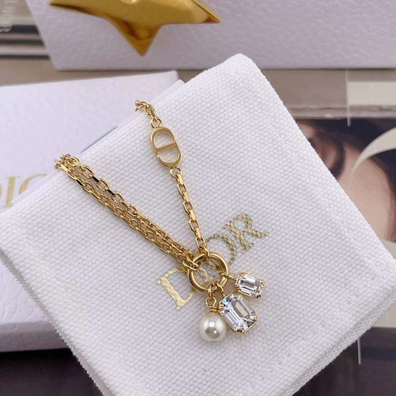 Soft Christian Dior Bracelets 235682