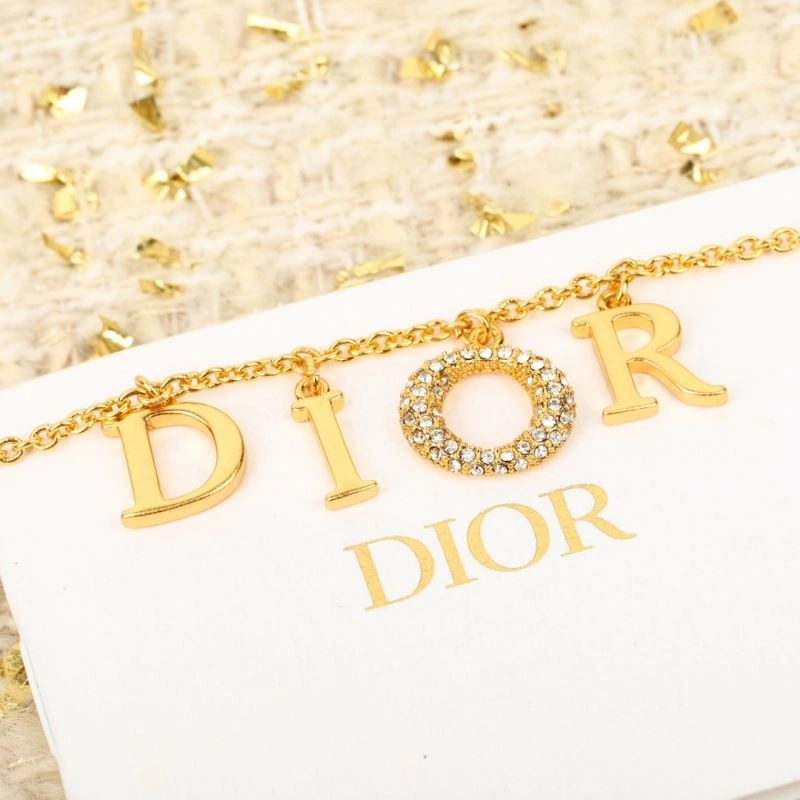 Classic Christian Dior Bracelets 235669