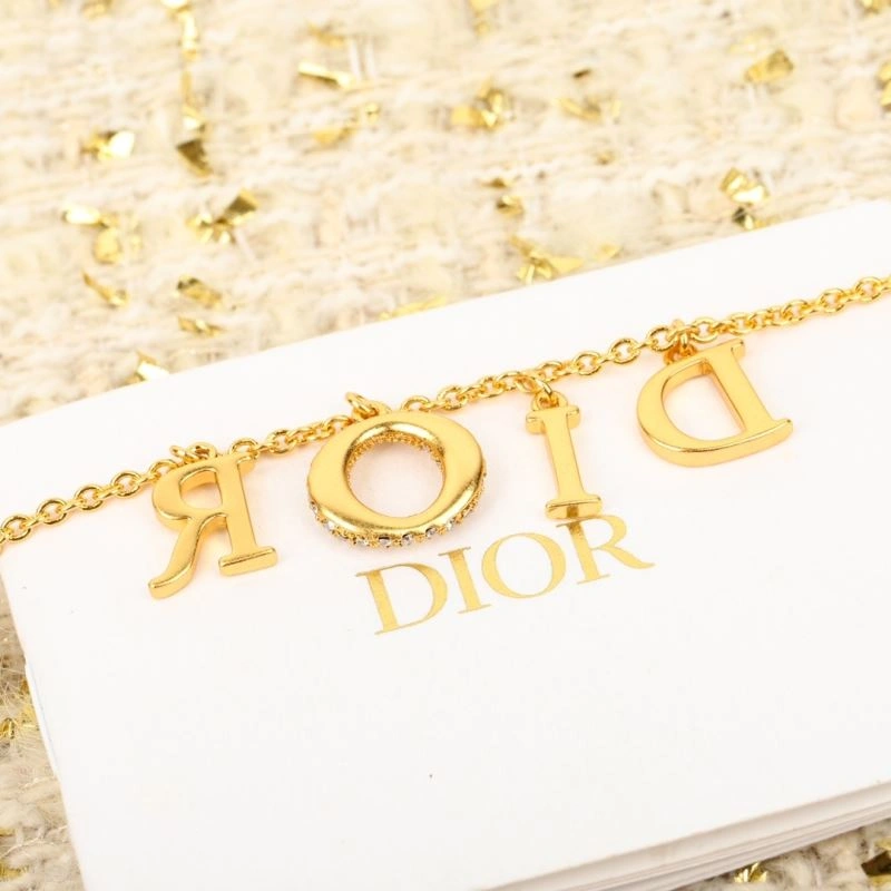 Classic Christian Dior Bracelets 235669