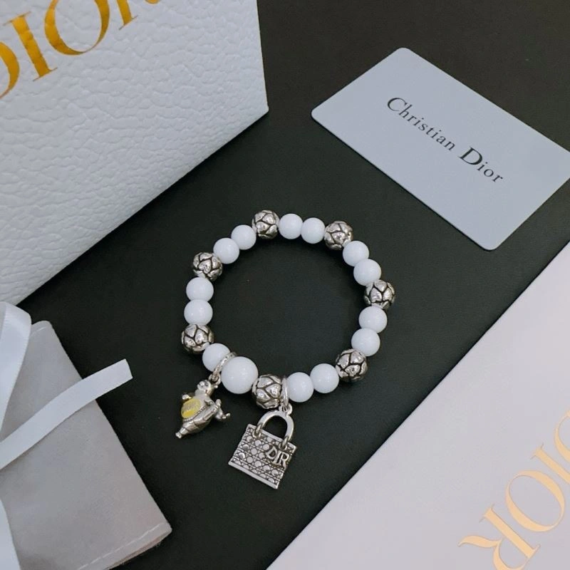 HighQuality Christian Dior Bracelets 235653