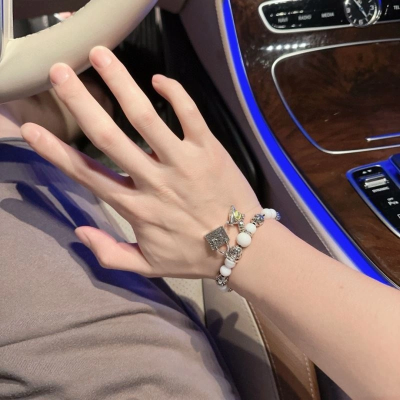 HighQuality Christian Dior Bracelets 235653
