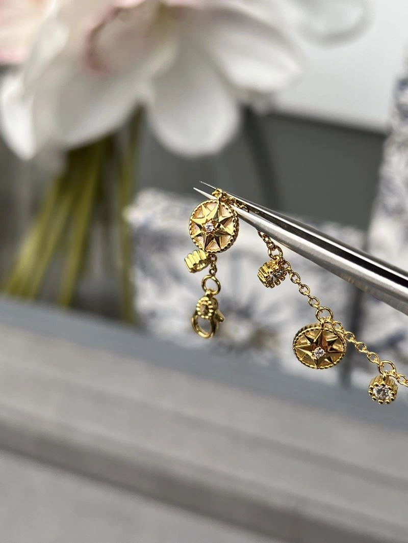 FashionForward Christian Dior Bracelets 235631