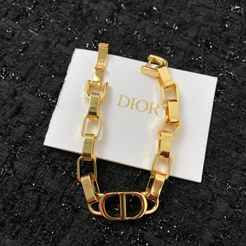 Bold Christian Dior Bracelets 235420