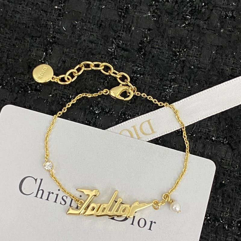 Sophisticated Christian Dior Bracelets 235432
